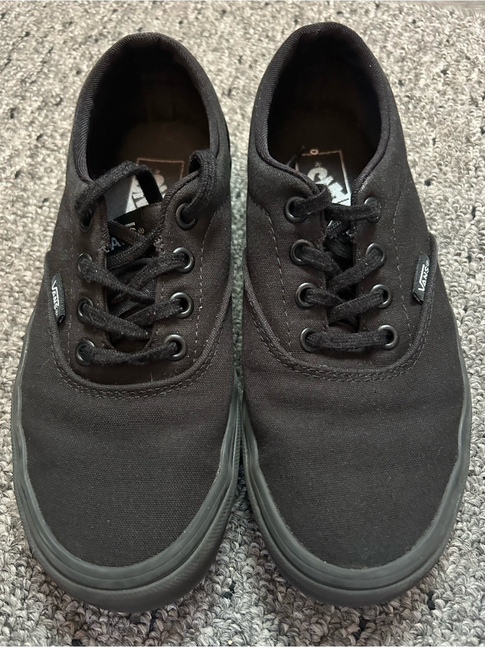 Women’s Vans Black Canvas Low Top tie Sneakers shoes size 6.5